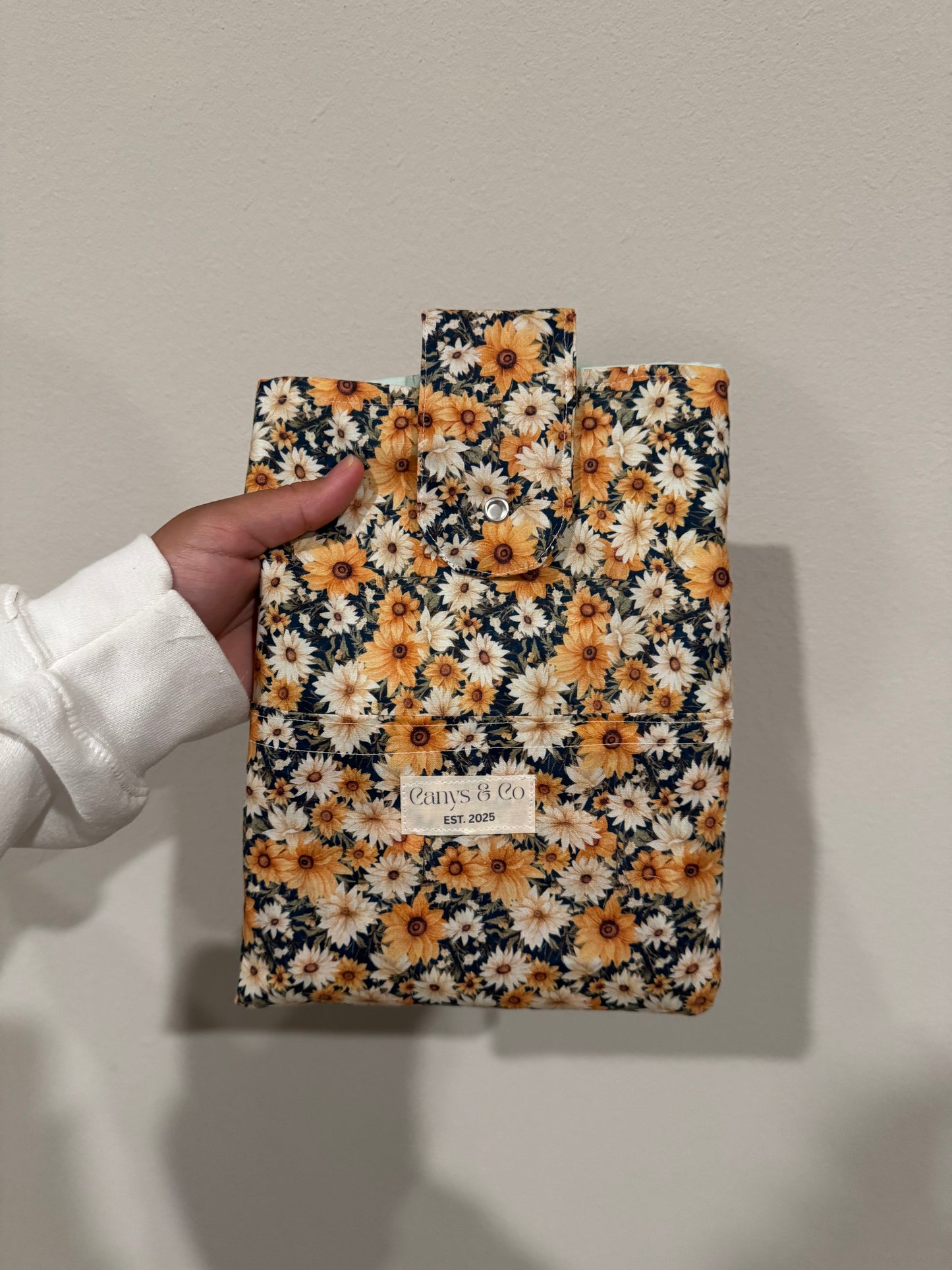 Vintage sunflower Hardcover Book sleeve