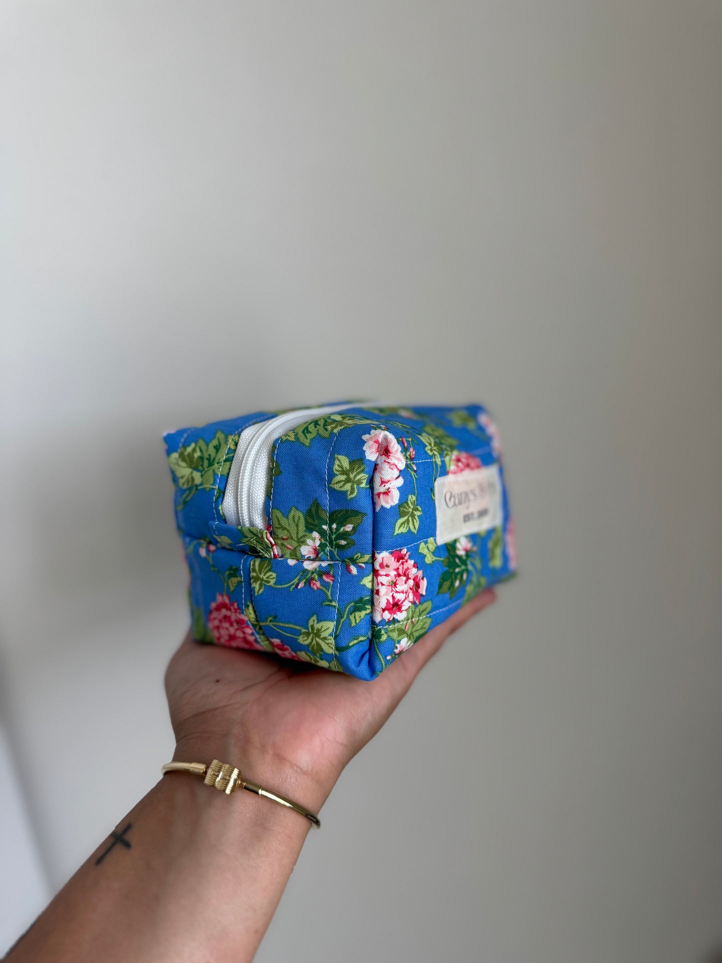 Mini blue hydrangeas makeup bag
