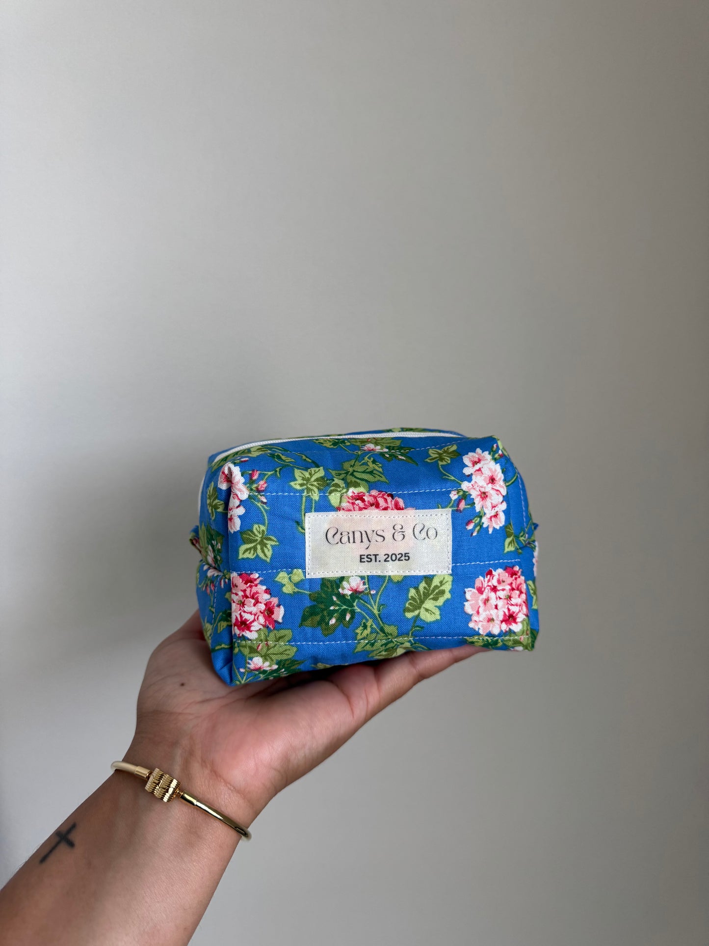 Mini blue hydrangeas makeup bag