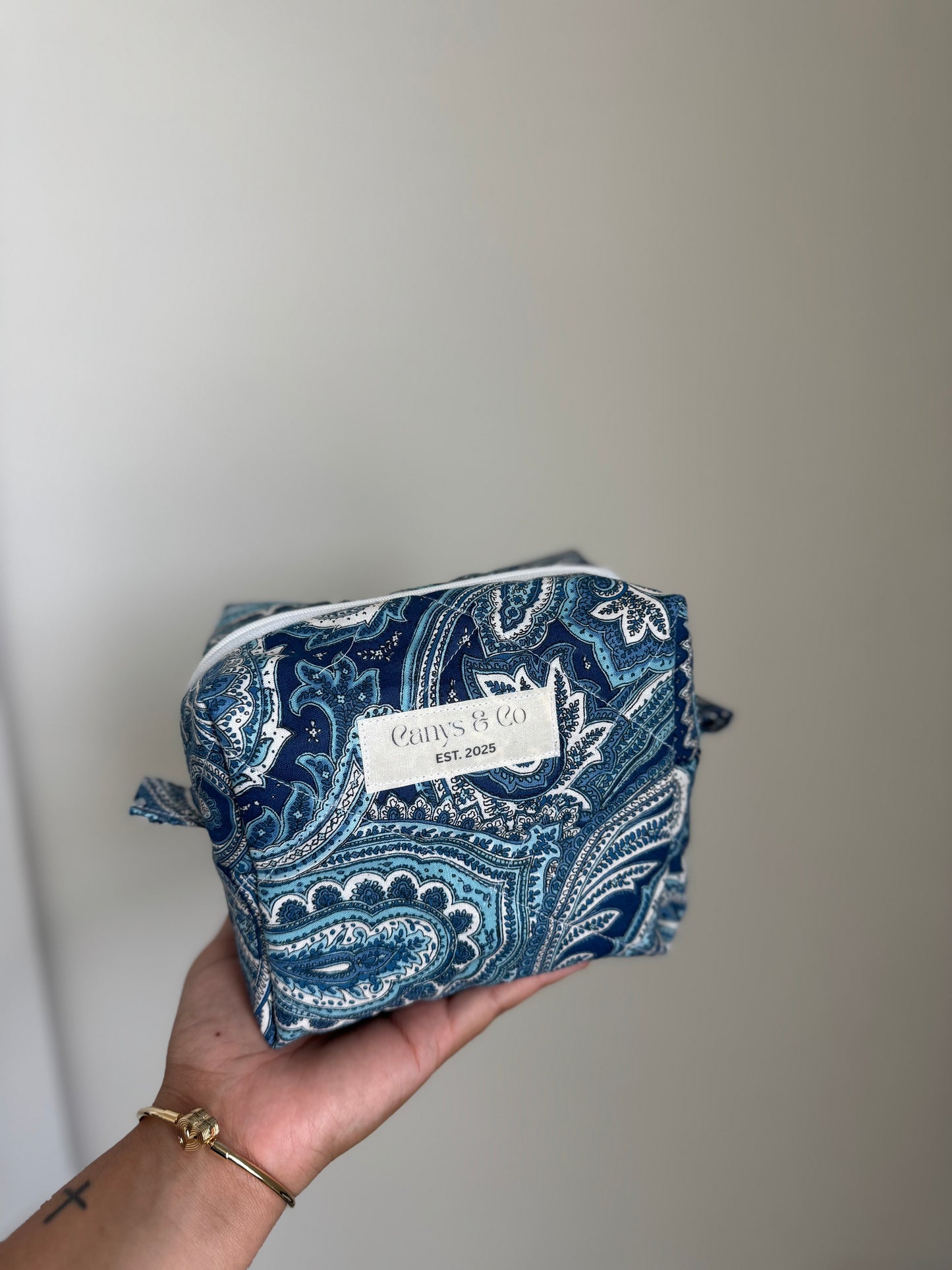 Blue match Makeup bag Medium