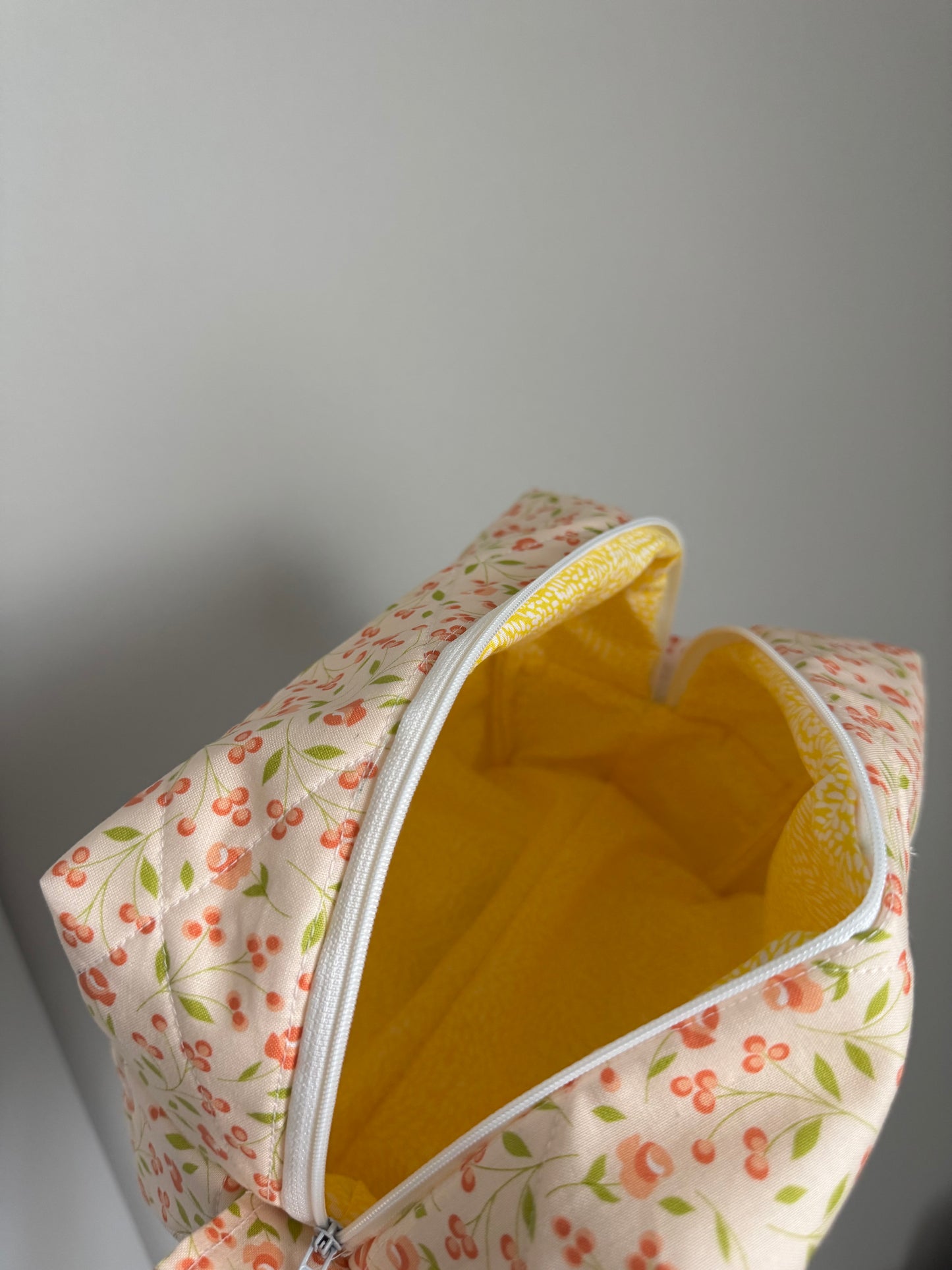 China Makeup bag Large