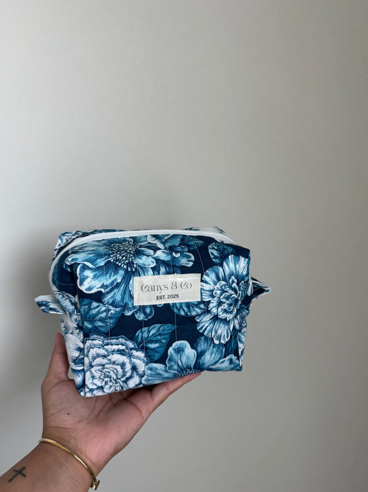 Blue peony Makeup bag Medium