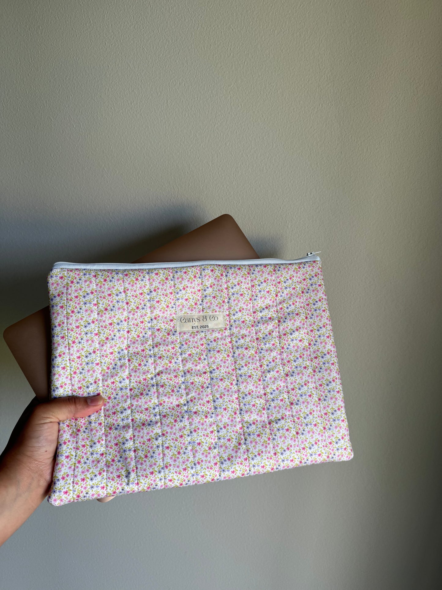 Minimalist Laptop sleeve